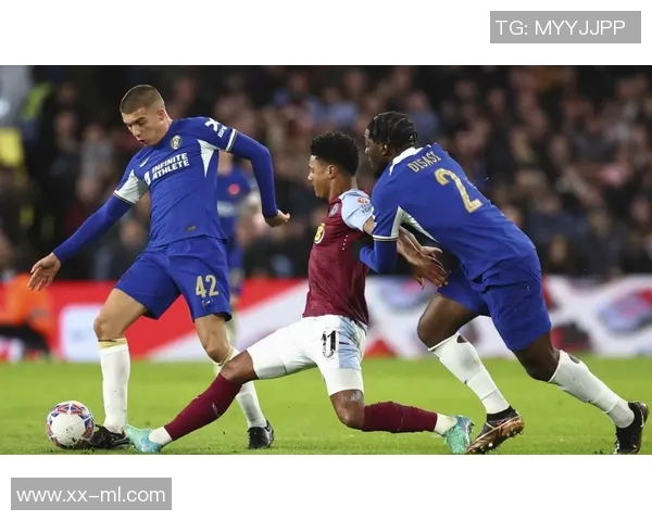 维拉热刺争抢马尔穆什租借权曼城却不愿放人 维拉热刺争抢马尔穆什租借权曼城却不愿放人